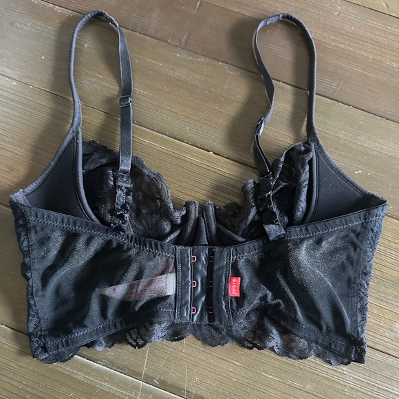 Black Lace Josie Natori Bra with lace trim underside 32D/DD - Picture 4 of 7